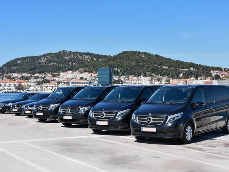 Sedan executivo